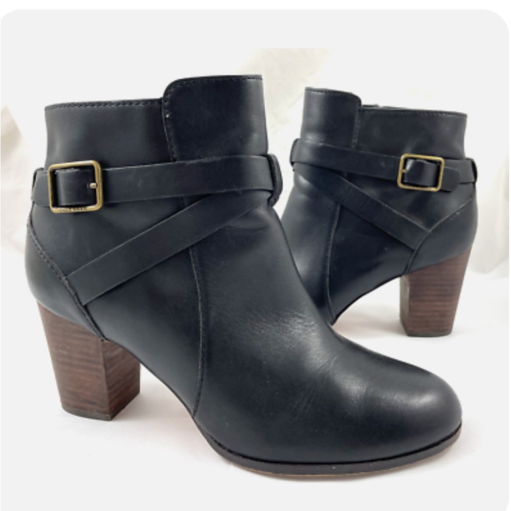 EUC Cole Haan Cassidy Buckle Leather Ankle Boot